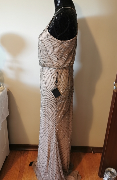 Adrianna Papell Nude Beaded Gown Size 4 - Picture 2 of 12